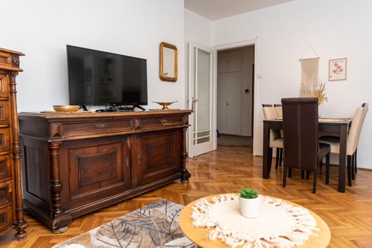 Sweet House Parlament Apartment Belgrade Exterior photo